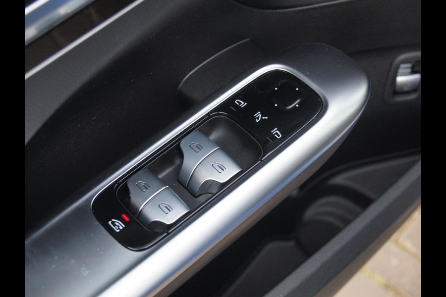 Mercedes-Benz C-Klasse Estate 200 Launch Edition Luxury Line | Panoramadak | Burmester Audio | Camera | Sfeerverlichting | Apple Carplay |