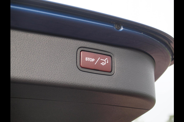 Mercedes-Benz C-Klasse Estate 200 Launch Edition Luxury Line | Panoramadak | Burmester Audio | Camera | Sfeerverlichting | Apple Carplay |
