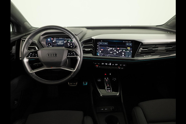 Audi Q4 e-tron 40 Launch edition S Competition 77 kWh 204pk | SOH 96,62% | Panoramadak | Elektrisch verstelbare stoelen | Sonos Audio | head up Display | Keyless |