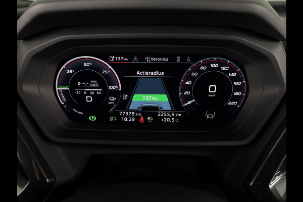 Audi Q4 e-tron 40 Launch edition S Competition 77 kWh 204pk | SOH 96,62% | Panoramadak | Elektrisch verstelbare stoelen | Sonos Audio | head up Display | Keyless |