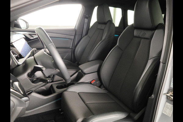 Audi Q4 e-tron 40 Launch edition S Competition 77 kWh 204pk | SOH 96,62% | Panoramadak | Elektrisch verstelbare stoelen | Sonos Audio | head up Display | Keyless |