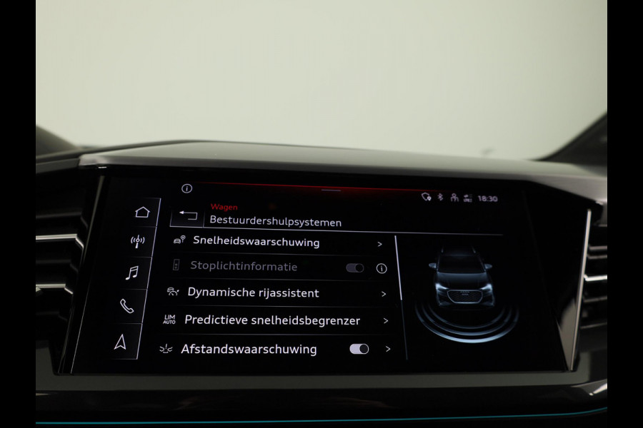 Audi Q4 e-tron 40 Launch edition S Competition 77 kWh 204pk | SOH 96,62% | Panoramadak | Elektrisch verstelbare stoelen | Sonos Audio | head up Display | Keyless |