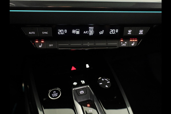 Audi Q4 e-tron 40 Launch edition S Competition 77 kWh 204pk | SOH 96,62% | Panoramadak | Elektrisch verstelbare stoelen | Sonos Audio | head up Display | Keyless |