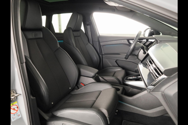 Audi Q4 e-tron 40 Launch edition S Competition 77 kWh 204pk | SOH 96,62% | Panoramadak | Elektrisch verstelbare stoelen | Sonos Audio | head up Display | Keyless |