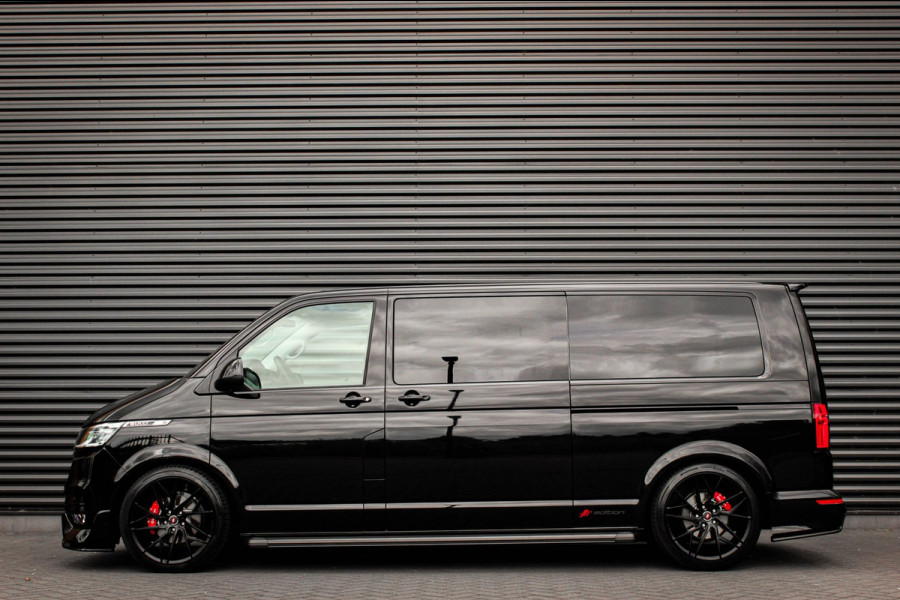 Volkswagen Transporter 2.0 TDI L2H1 150PK BULLI DC DUBBEL CABINE / LEIGHTONVANS BODYKIT / FULL OPTINS / LEDER / FULL BLACK / APPLE