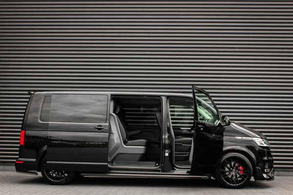 Volkswagen Transporter 2.0 TDI L2H1 150PK BULLI DC DUBBEL CABINE / LEIGHTONVANS BODYKIT / FULL OPTINS / LEDER / FULL BLACK / APPLE