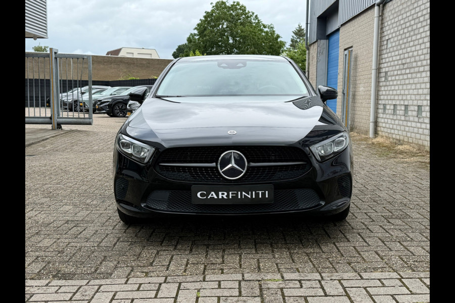 Mercedes-Benz A-Klasse 250 e Advantage 218 Pk | Navigatie | Cruise | Clima | Halfleder-Stof | 17" Lichtmrtaal.