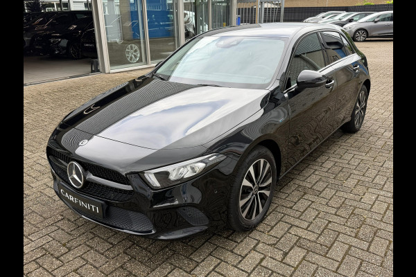 Mercedes-Benz A-Klasse 250 e Advantage 218 Pk | Navigatie | Cruise | Clima | Halfleder-Stof | 17" Lichtmrtaal.