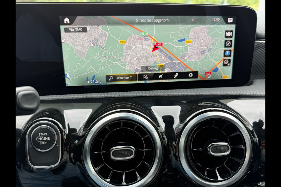 Mercedes-Benz A-Klasse 250 e Advantage 218 Pk | Navigatie | Cruise | Clima | Halfleder-Stof | 17" Lichtmrtaal.
