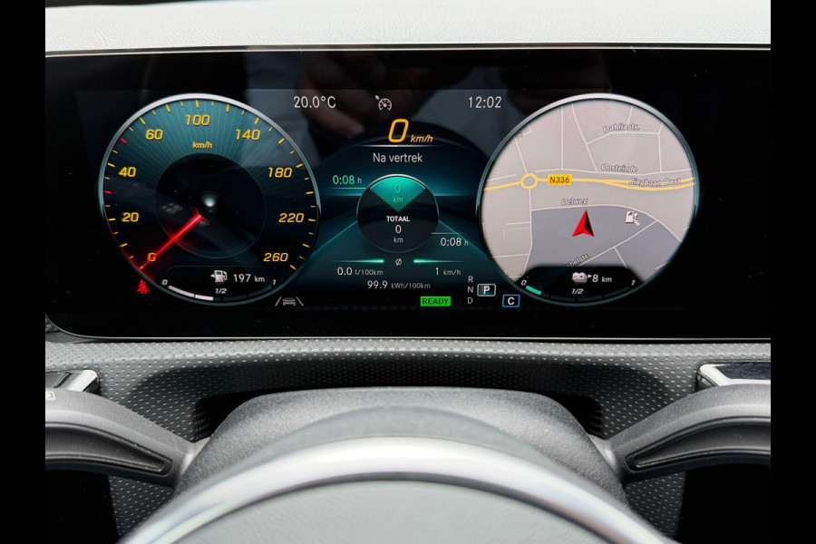 Mercedes-Benz A-Klasse 250 e Advantage 218 Pk | Navigatie | Cruise | Clima | Halfleder-Stof | 17" Lichtmrtaal.