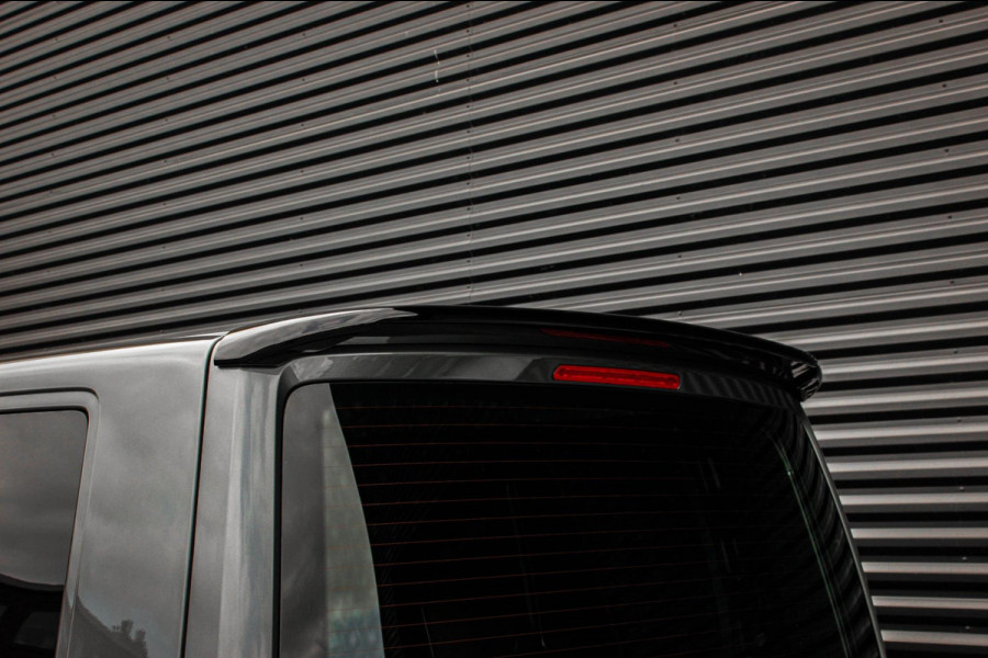 Volkswagen Transporter 2.0 TDI L2H1 150PK BULLI DC DUBBEL CABINE / LEIGHTONVANS BODYKIT / FULL OPTINS / LEDER / FULL BLACK / APPLE