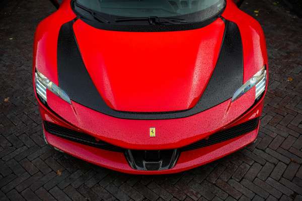 Ferrari SF90 Stradale 4.0 V8 Assetto Fiorano Fiorano Pack Carbon Fibre Daytona Racing Seats