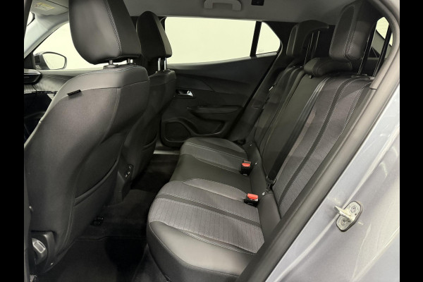 Peugeot 2008 1.2 PureTech 130pk Allure S&S Automaat Navigatie Apple Carplay Android Auto Camera Parkeersensoren achter Cruise Control Full Led Climate Control Lichtmetalen velgen