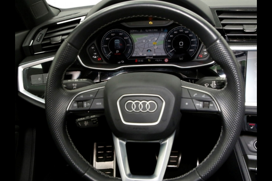 Audi Q3 45 Tfsi-e S-LINE (2x) ** MATRIX, LEDER, PANORAMA, TREKH, ACC, 20-inch LMV ** 1e EIG - UNFALLFREI ** ** INFORMEER OOK NAAR ONZE AANTREKKELIJKE FINANCIAL-LEASE TARIEVEN **