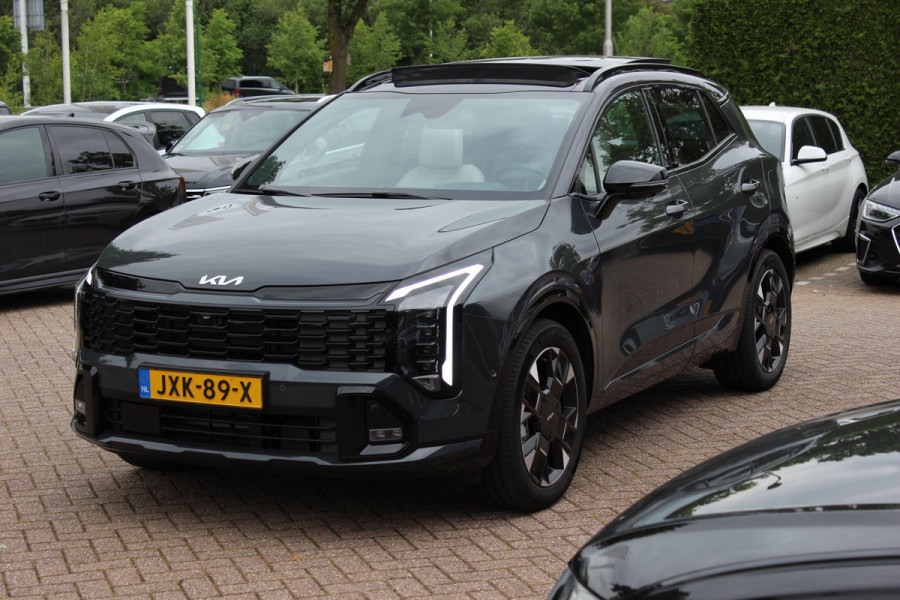 Kia Sportage 1.6 T-GDi Plug-in Hybrid GT-PlusLine / Panoramadak / 360Camera / Head-up / Leder / Matrix LED / Keyless / 18'' / CarPlay / Harman Kardon / Stoelventilatie / Stoelverwarming 4x / Dodehoek / DAB / ACC