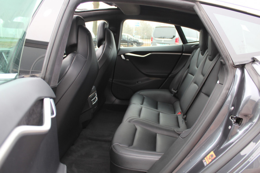Tesla Model S 100D / SoH 88,6% / Autopilot 2.5 / Luchtvering / Panoramadak / Performance package / Leder / Navigatie / 20'' / Audio Premium
