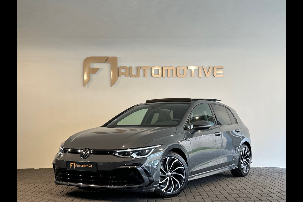 Volkswagen Golf 1.5 eTSI R-Line Pano|Keyless|Camera|IQ|Sfeer