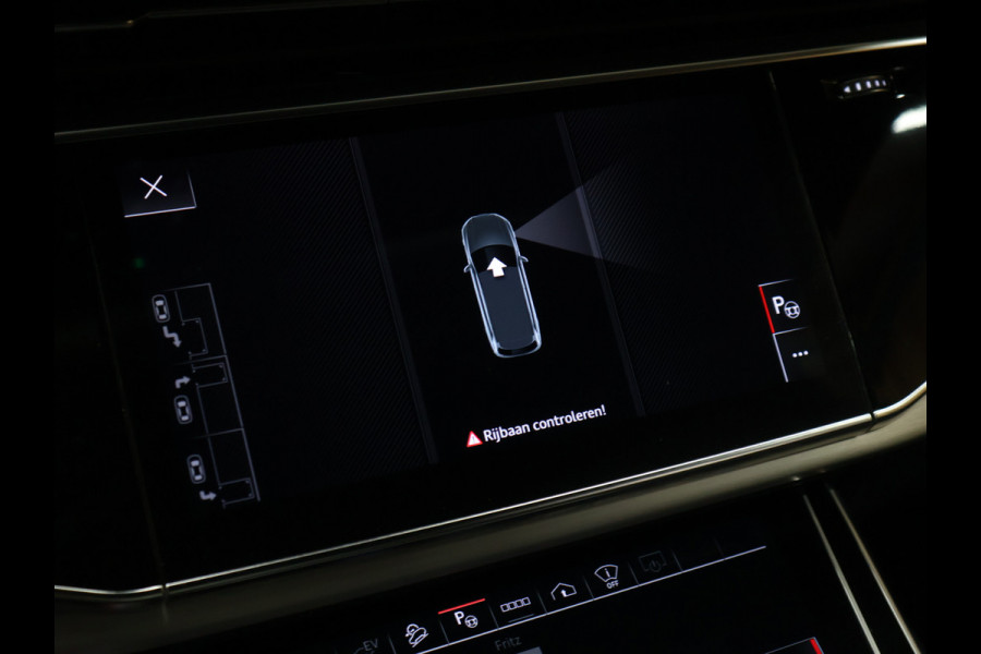 Audi Q7 55 TFSI e quattro S Line [SCHUIFKANTELDAK, BANG & OLUFSEN, LUCHTVERING, APPLE CARPLAY, ANDROID, MEMORY SEATS, HEAD-UP, PARKEER ASSISTENT, 360 CAMERA, STOELVERWARMING, ADAPTIVE CRUISE, VOL LEDER, NIEUWSTAAT]