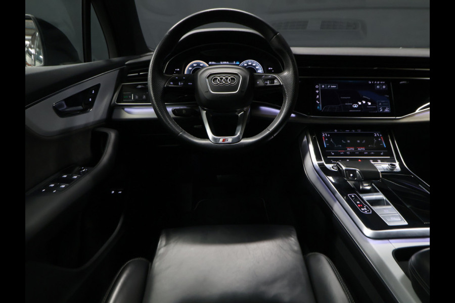Audi Q7 60 TFSI e quattro Competition S Line [LUCHTVERING, TREKHAAK UITKLAPBAAR, SFEERVERLICHTING, ELEKTRISCH VERSTELBARE STOELEN, APPLE CARPLAY, ANDROID, STOELVERWARMING, CAMERA, PDC V+A, VOL LEDER, CRUISE, CLIMATE, NIEUWSTAAT]
