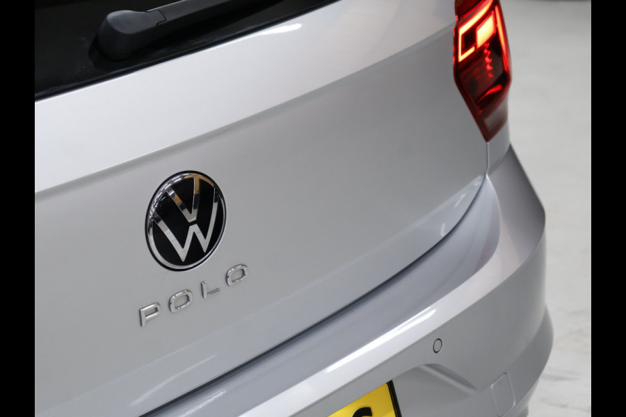 Volkswagen Polo 1.0 TSI R Line [SCHUIFDAK, APPLE CARPLAY, ANDROID AUTO, CRUISE CONTROL, CLIMATE CONTROL, PARKEERSENSORS, NIEUWSTAAT]