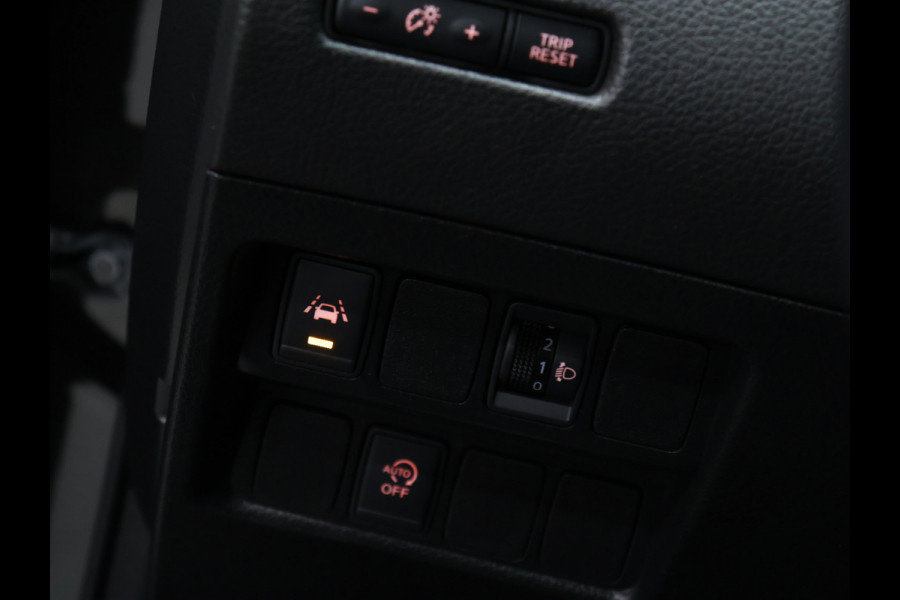 Nissan QASHQAI 1.2 N-Connecta [360° CAMERA, PANORAMADAK, BLUETOOTH, LANE ASSIST, CRUISE CONTROL, NIEUWSTAAT]