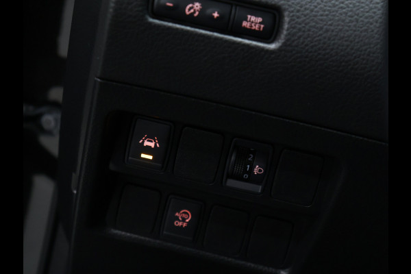 Nissan QASHQAI 1.2 N-Connecta [360° CAMERA, PANORAMADAK, BLUETOOTH, LANE ASSIST, CRUISE CONTROL, NIEUWSTAAT]