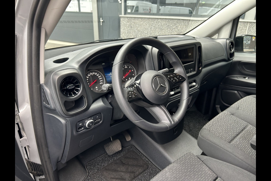Mercedes-Benz Vito 116 CDI L3 Pro / 2500KG Trekhaak / MBUX / Navigatie / Camera / Cruise control / Airco / LMV