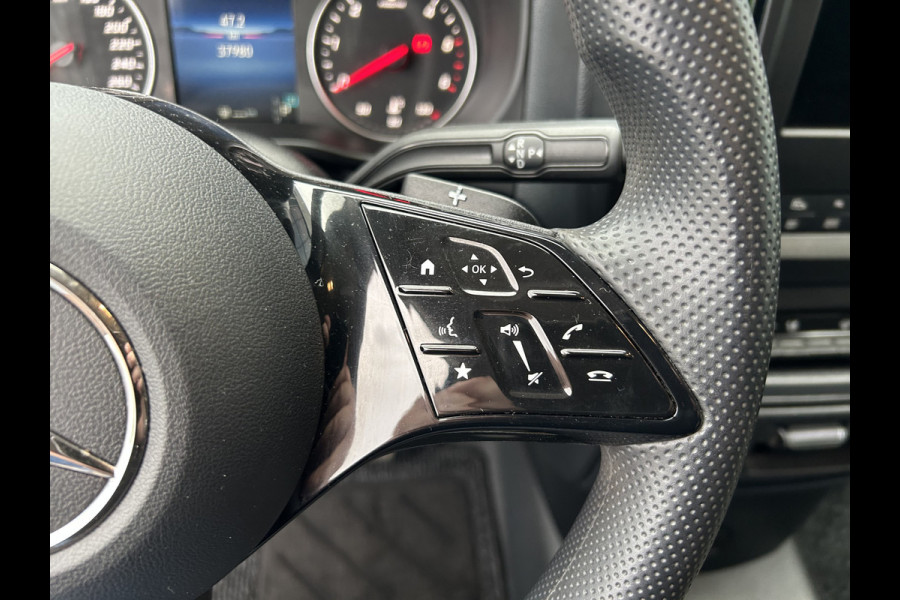 Mercedes-Benz Vito 116 CDI L3 Pro / 2500KG Trekhaak / MBUX / Navigatie / Camera / Cruise control / Airco / LMV
