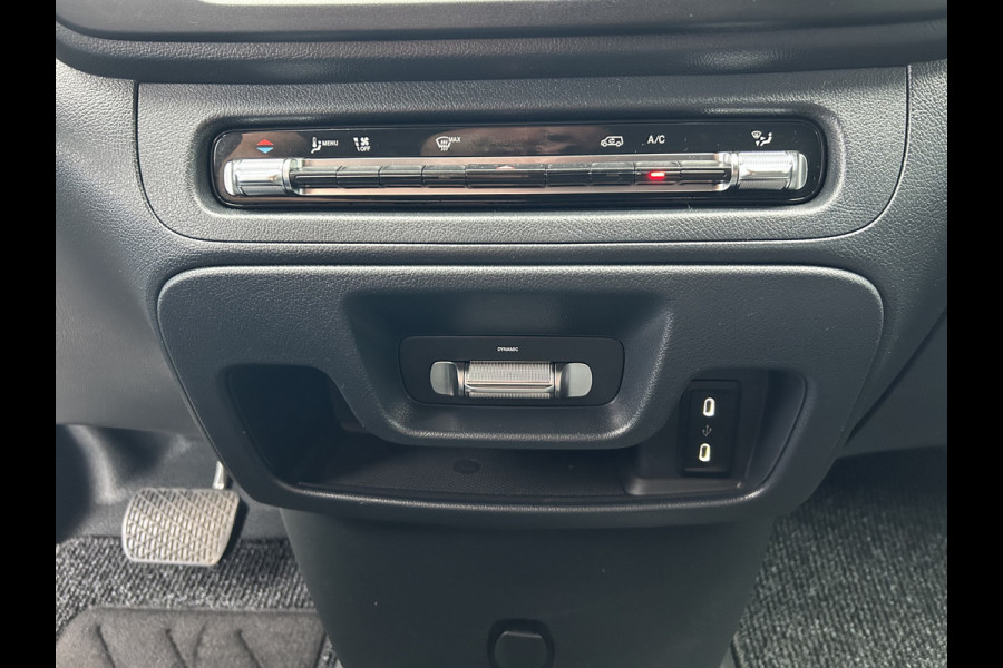 Mercedes-Benz Vito 116 CDI L3 Pro / 2500KG Trekhaak / MBUX / Navigatie / Camera / Cruise control / Airco / LMV