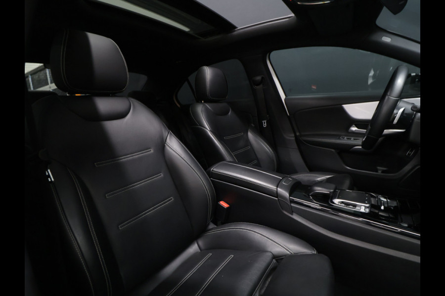 Mercedes-Benz A-Klasse 200 Advantage AMG [SCHUIFDAK, CAMERA, VOL LEDER, STOELVERWARMING, SPORTSTOELEN, NIEUWSTAAT]