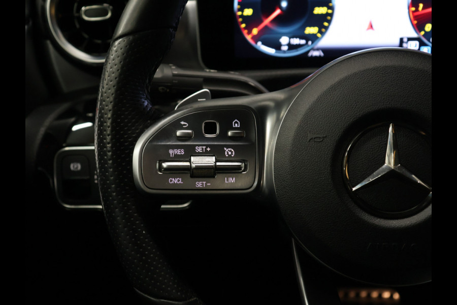 Mercedes-Benz A-Klasse 200 Advantage AMG [SCHUIFDAK, CAMERA, VOL LEDER, STOELVERWARMING, SPORTSTOELEN, NIEUWSTAAT]