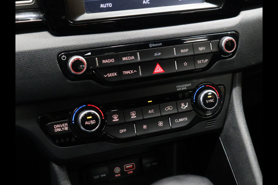 Kia Niro 1.6 GDi Hybrid DynamicLine [APPLE CARPLAY, ANDROID, CAMERA, DIGITAL DASH, CRUISE CONTROL, LANE ASSIST, CLIMATE CONTROL, NIEUWSTAAT]