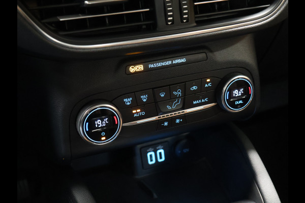 Ford Kuga 2.5 PHEV Titanium [SFEERVERLICHTING, APPLE CARPLAY, ANDROID, CAMERA, VOL LEDER, PDC V+A, DIGITAL DASH, LANE ASSIST, KEYLESS ENTRY, CRUISE CONTROL, CLIMATE CONTROL, NIEUWSTAAT]