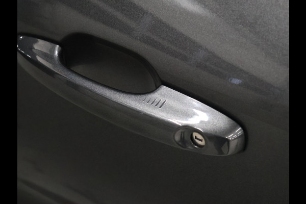 Ford Kuga 2.5 PHEV Titanium [SFEERVERLICHTING, APPLE CARPLAY, ANDROID, CAMERA, VOL LEDER, PDC V+A, DIGITAL DASH, LANE ASSIST, KEYLESS ENTRY, CRUISE CONTROL, CLIMATE CONTROL, NIEUWSTAAT]