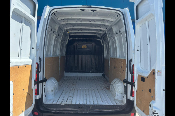 Renault Master T35 2.3 dCi L3H3 | 3 Zitplaatsen | Bluetooth | Navi | Parkeersensoren | Airco