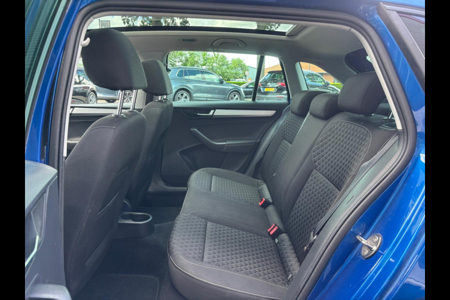 Škoda Rapid Spaceback 1.0 TSI Greentech Drive | Trekhaak | Stoelverwarming | Pano | Cruise