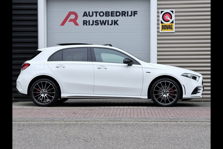 Mercedes-Benz A-Klasse 250 e AMG Line Pano/AR/sfeer/Camera