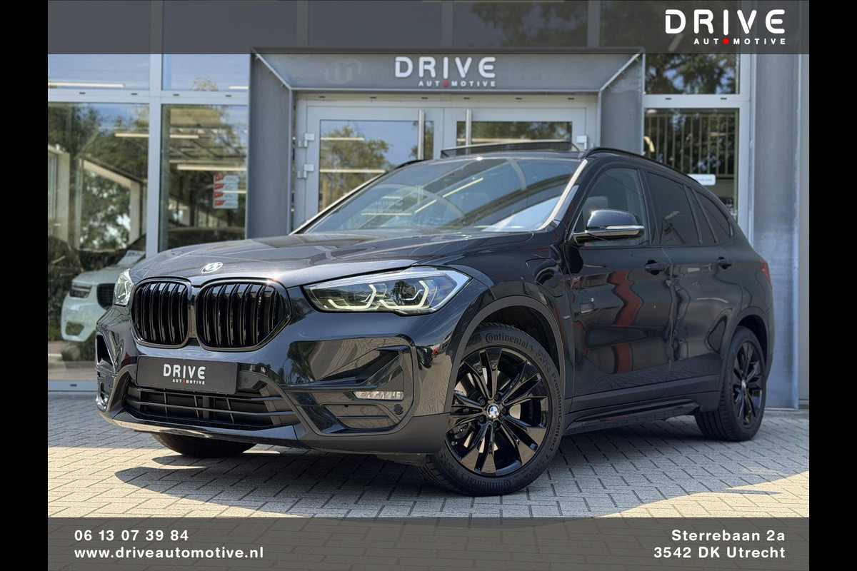 BMW X1 xDrive25e High Ex. Sportline Black ed. |Pano|Leer|HUD|Cam