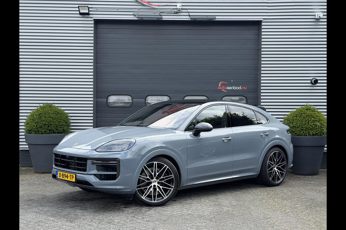 Porsche Cayenne Coupé 4.0 Turbo E-Hybrid Sport Chrono | 360* Camera | Achteras Besturing | Burmester | Bijrijders Display | Head-Up Display | CARBON |