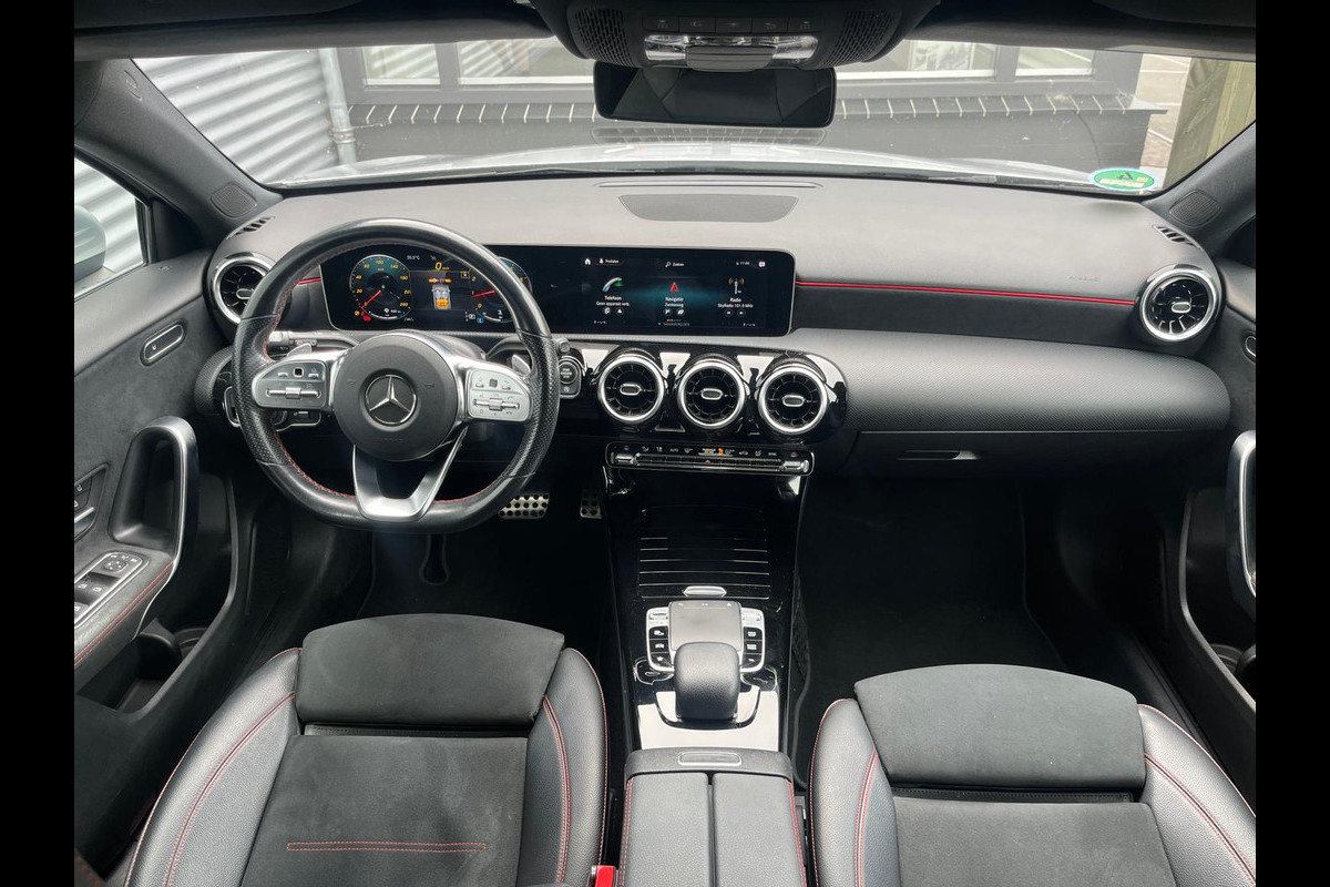Mercedes-Benz A-Klasse 180 Business Solution AMG
