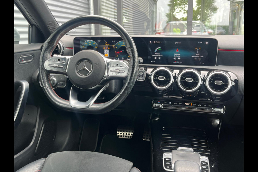 Mercedes-Benz A-Klasse 180 Business Solution AMG