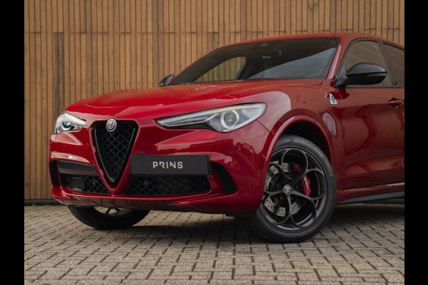 Alfa Romeo Stelvio 2.9 V6 AWD Quadrifoglio | Harman/Kardon | Rosso Competizione | Adapt. cruise | CarPlay | Carbon stuur