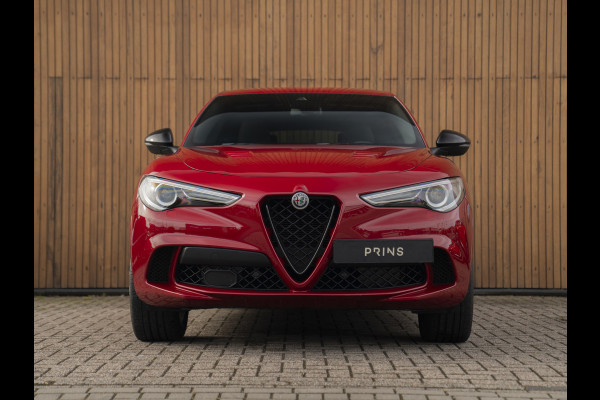 Alfa Romeo Stelvio 2.9 V6 AWD Quadrifoglio | Harman/Kardon | Rosso Competizione | Adapt. cruise | CarPlay | Carbon stuur