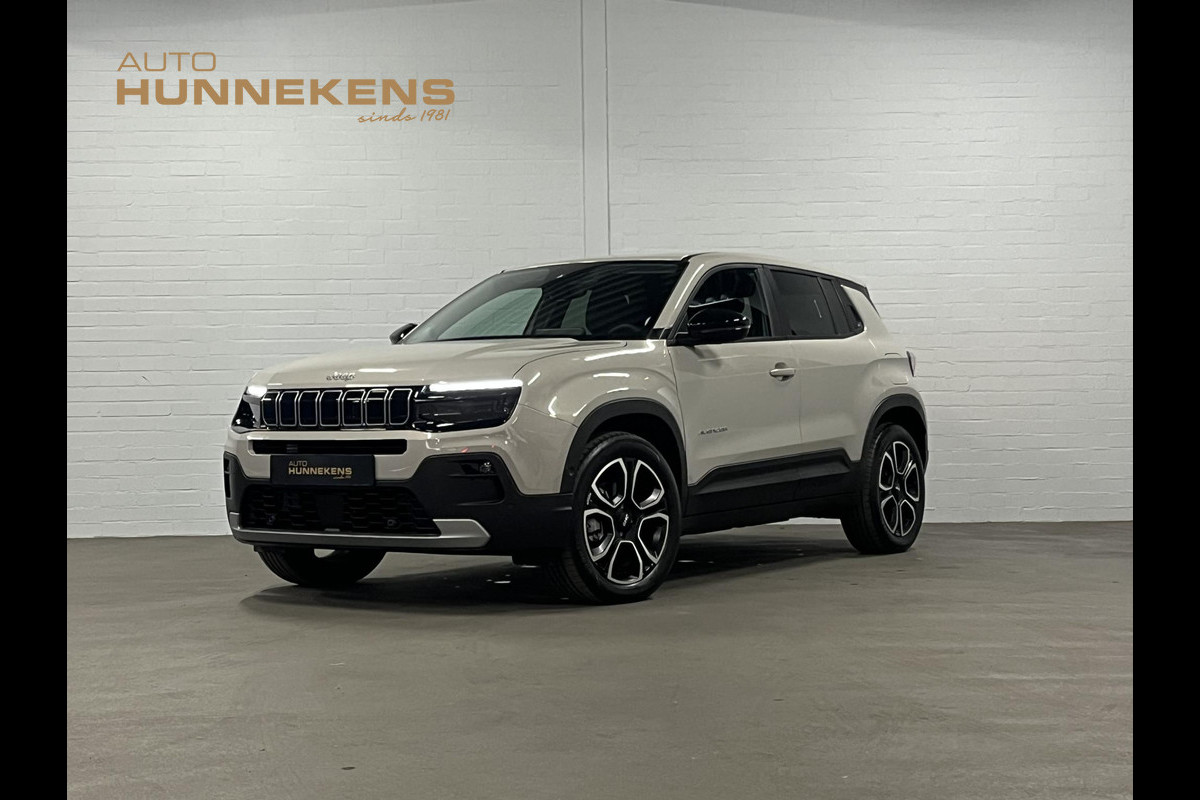 Jeep Avenger Summit 54 kWh *2.496 km* Adaptive cruise control | Camera | Carplay | Airco | Dodehoek detectie | 18" lichtmetalen wielen |