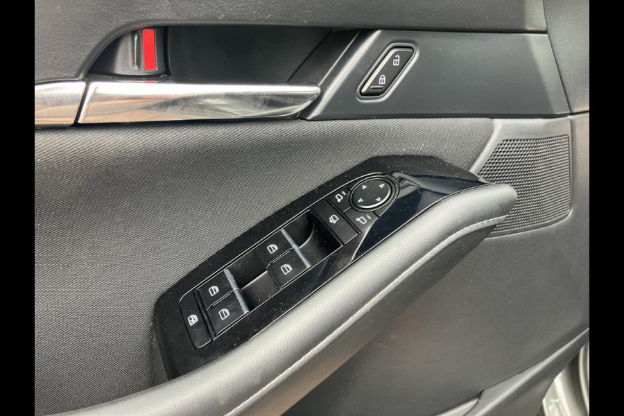 Mazda CX-30 2.0 e-SkyActiv-G M Hybrid | HUD | BTW | NAP | 1e eigenaar
