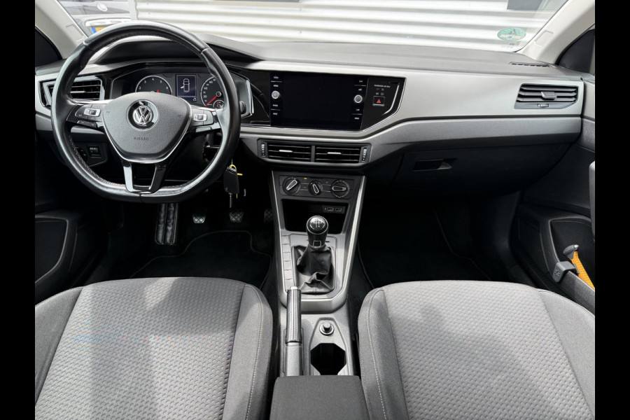 Volkswagen Polo 1.0 TSI Comfortline 2e Eigenaar|Navi|Carplay|Trekhaak|Cruise|Airco|N.A.P|APK tot 03-2027