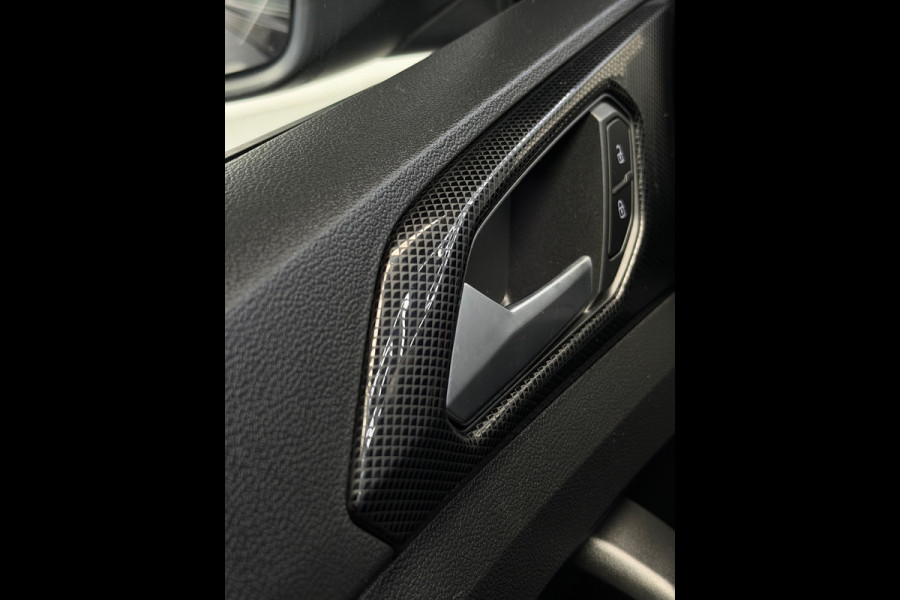 Volkswagen T-Cross 1.0 TSI Edition CarPlay Camera