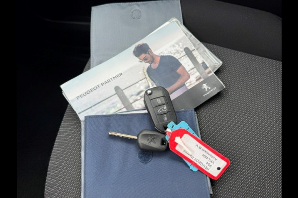 Peugeot Partner 1.2 PureTech Premium AIRCO I NAVI I PDC I APPLE CARPLAY I ANDROID AUTO I 1e EIGENAAQR I COMPLETE ONDERHOUDSHISTORIE