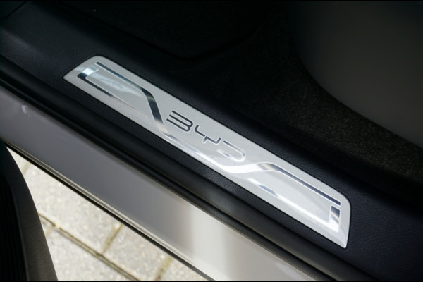 BYD SEAL U 1.5 DM-i FWD Boost 218 PK | BRUIN INT. | 6JR GARANTIE | NIEUW!