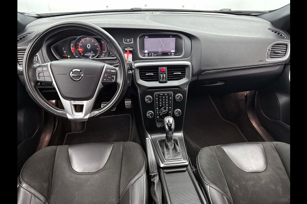 Volvo V40 1.5 T3 Polar+ Sport(Goed OnderH, Panorama, Camera, Trekhaak, Navi, StoelV, PDC V+A, Etc)